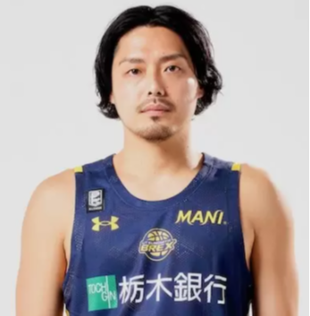 https://img.shejikuang.com/img/basketball/player/c83b1a623761085bb78364195f86ab5e.png